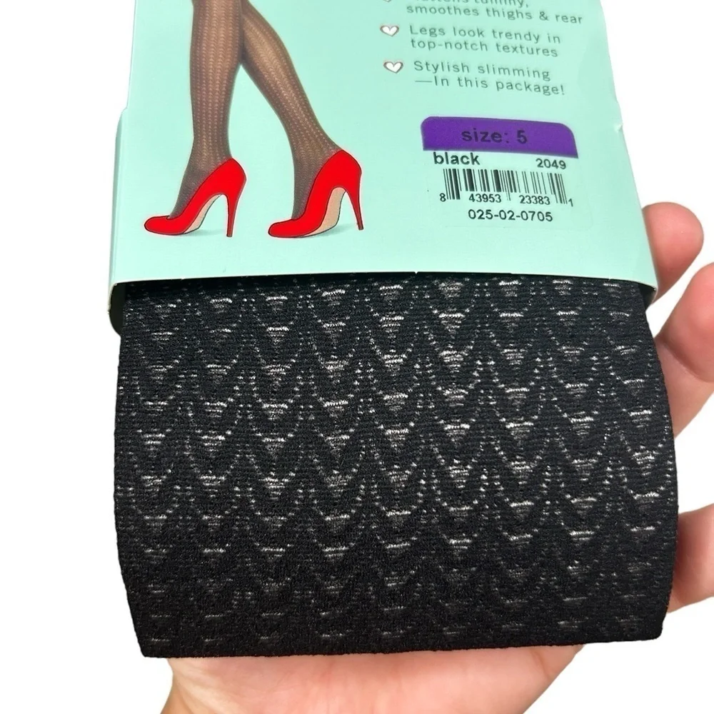 2/$30 Spanx Assets Women’s Black Textured Wishbone Slimming Tummy Control Tights